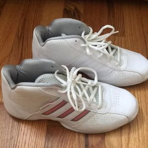 Adidas girl’s sneaker